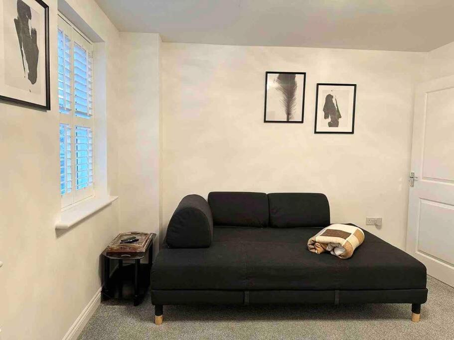 Serene Home Ideally Connected To Central London Bromley Zewnętrze zdjęcie