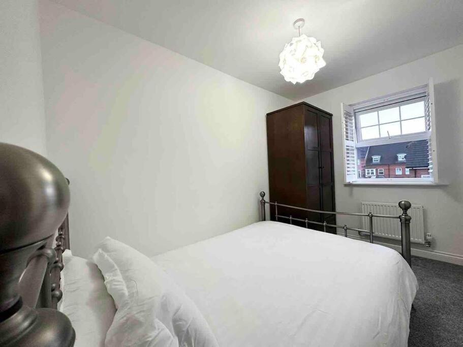 Serene Home Ideally Connected To Central London Bromley Zewnętrze zdjęcie